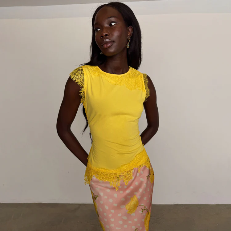 Women's Tops & T-Shirts
